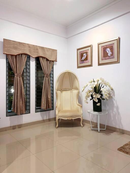 Garden Villa By Villapedia Bogor Kültér fotó